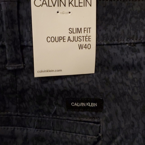 Calvin Klein Slim Fit Straight Leg Shorts - Picture 8 of 11